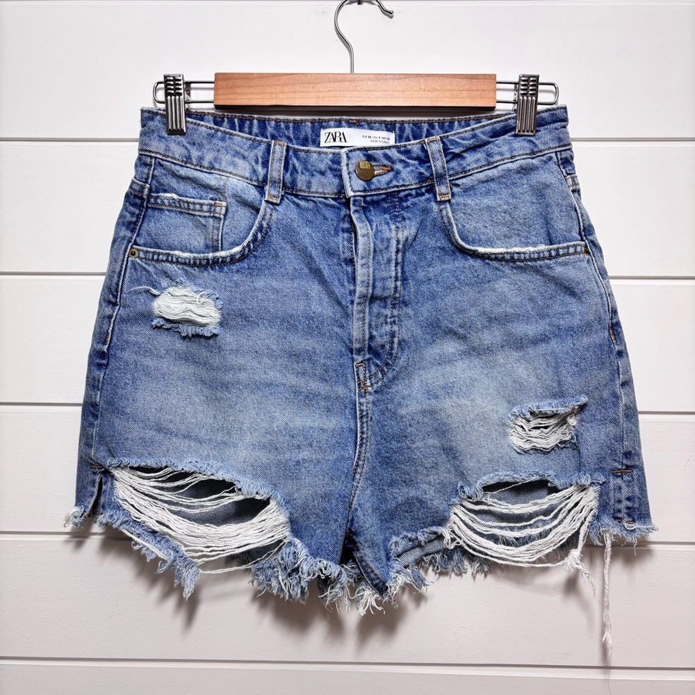 Zara Blue Distressed Denim Shorts Size 6